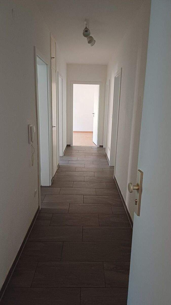 Wohnen in der Altstadt: Helle freundliche 4-Zimmer-Wohnung mit 2 Balkonen ohne Aufzug! 4 zimmer