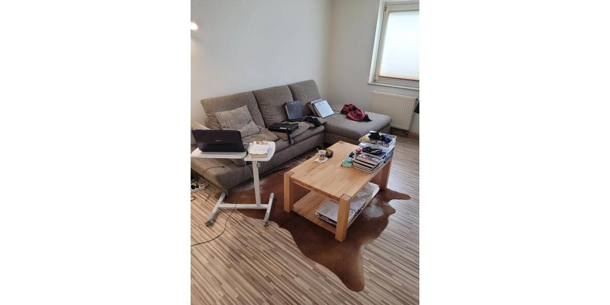 Helle, modernisierte 2-Zimmer-Wohnung mit Balkon – Zentrale Lage 2 zimmer