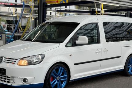 VW Caddy 369.918 km 5.300 € Nürnberg 90441