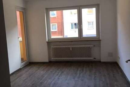 Wohnung zum Mieten in Nürnberg 360 € 32.67 m² 1 zimmer
