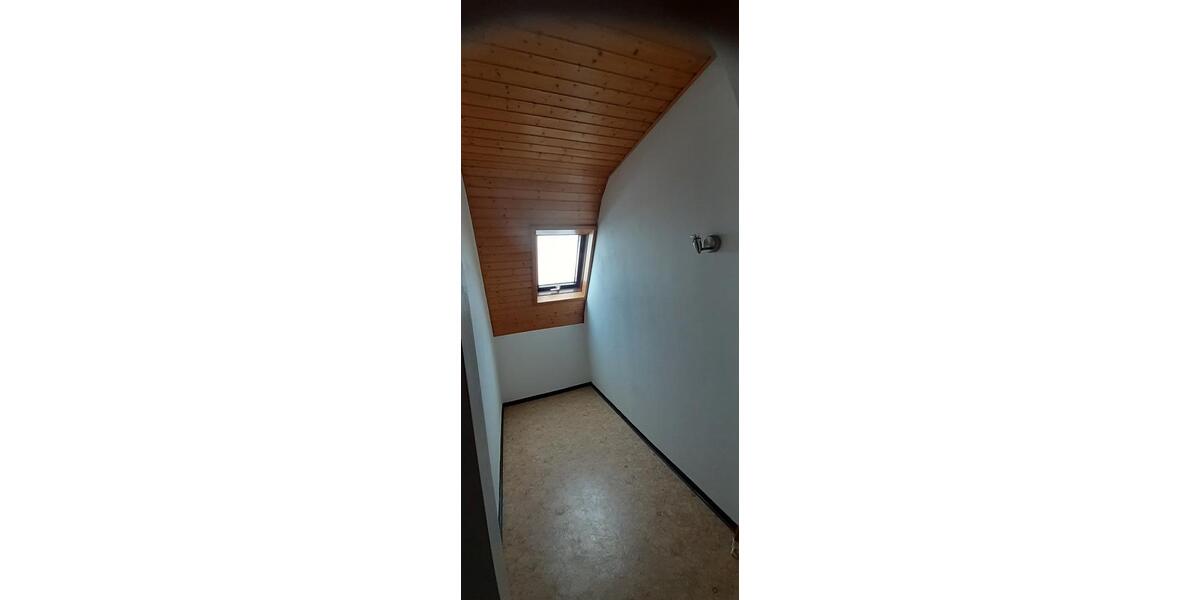 Dachgeschoßwohnung Allersberg Eismannsdorf - 2 Zimmer, 65 m&sup2;, 450&euro; | Angebot:26023604