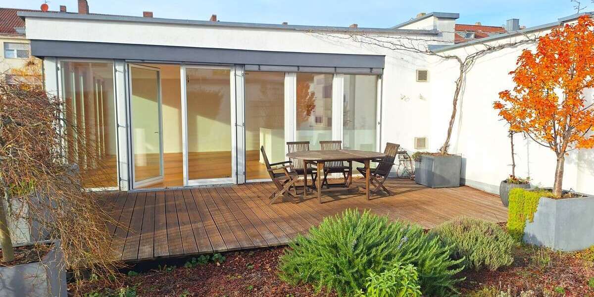 Wohnung zum Kaufen in Nürnberg 899.000 € 184.97 m² 5 zimmer