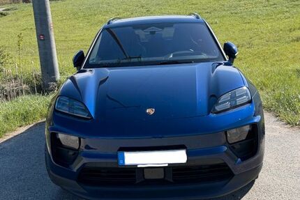 Porsche Macan 25.000 km 87.900 &euro; Spardorf 91080