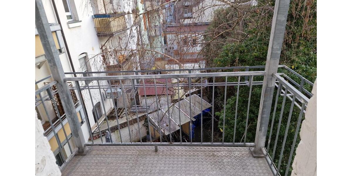 Etagenwohnung Nürnberg Sankt Leonhard - 2 Zimmer, 65 m&sup2;, 908&euro; | Angebot:25390352