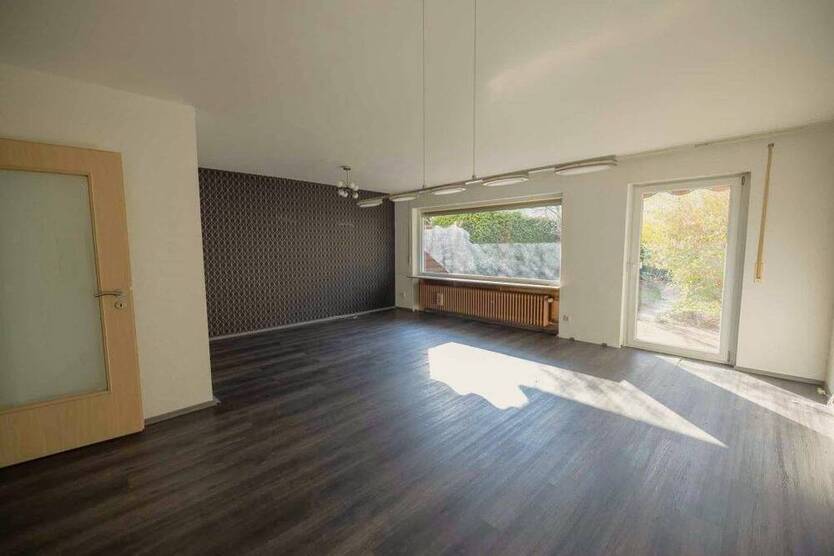 Ruhige Lage: RMH in Nbg.-Laufamholz Nähe S-Bahn-Haltestelle Haus kaufen
