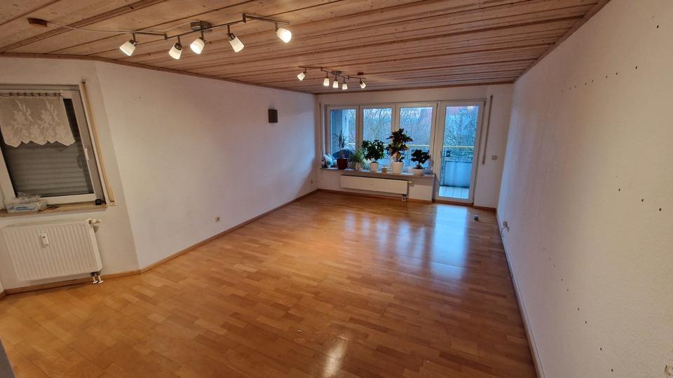 Etagenwohnung Nürnberg Gibitzenhof - 3 Zimmer, 76 m&sup2;, 1.100&euro; | Angebot:27591833