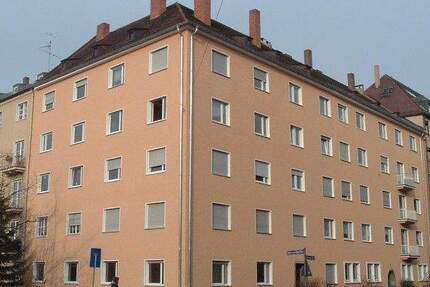 KESTLER IMMOBILIEN IVD - HELL GEFLIESTES BAD UND WC - LAMINATBODEN! - EINBAUKÜCHE! 1 zimmer