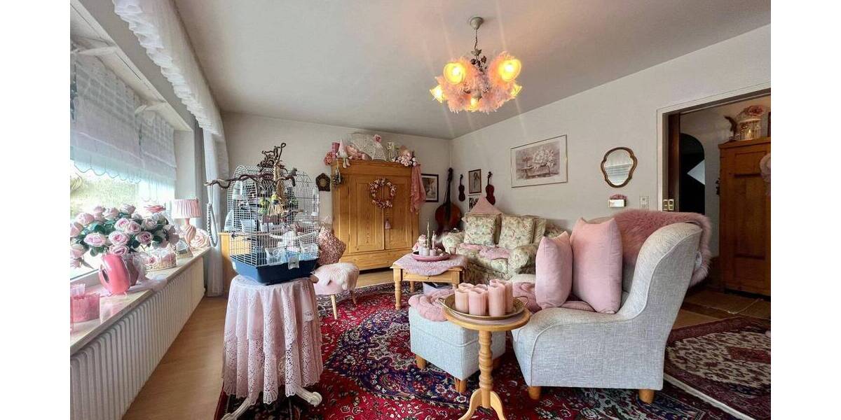 Mehrfamilienhaus, Wohnhaus Erlangen Alterlangen - 8 Zimmer, 228 m&sup2;, 720.000&euro; | Angebot:26859183
