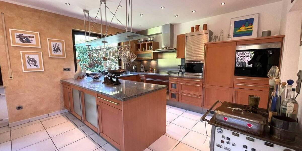 Bungalow Röthenbach an der Pegnitz Röthenbach - 4 Zimmer, 200 m&sup2;, 790.000&euro; | Angebot:26916372