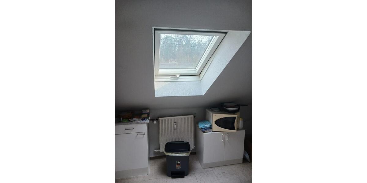 Dachgeschoßwohnung Roth - 2 Zimmer, 60 m&sup2;, 600&euro; | Angebot:26400490