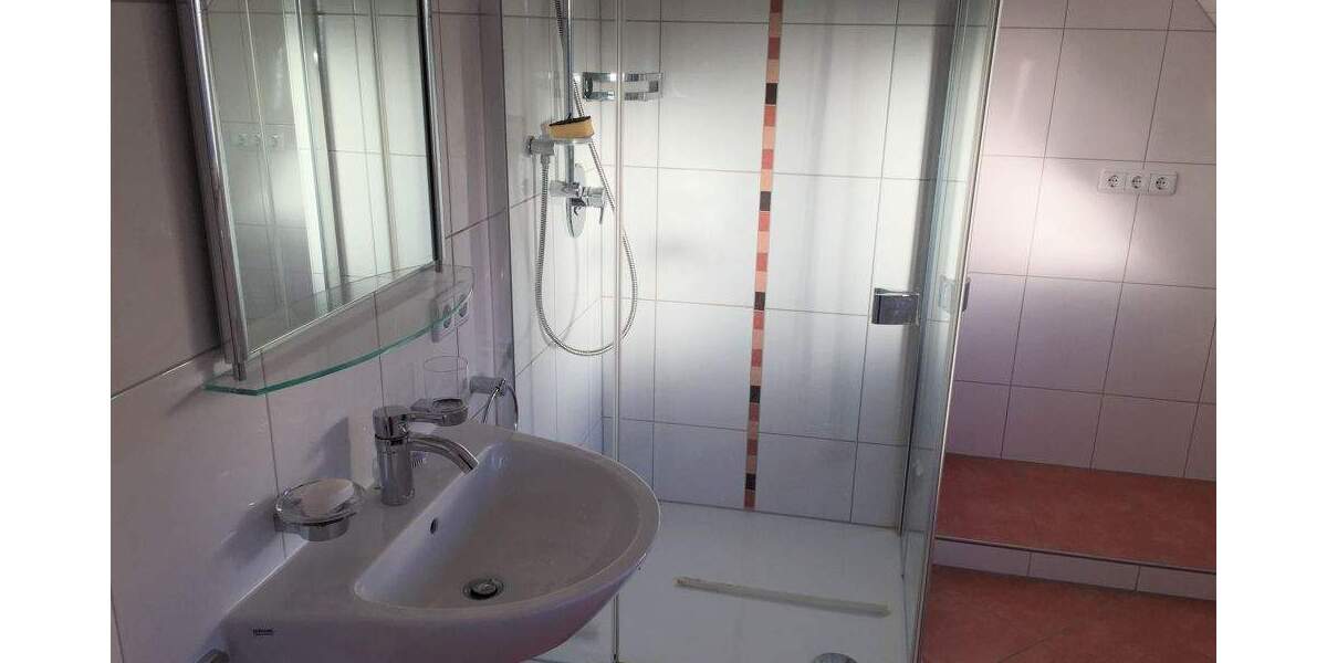 Etagenwohnung Nürnberg Neukatzwang - 5 Zimmer, 110 m&sup2;, 1.450&euro; | Angebot:25865352