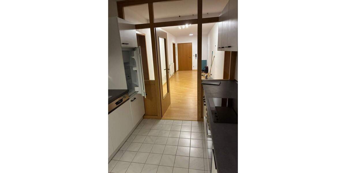 Etagenwohnung Nürnberg Thon - 3 Zimmer, 83 m&sup2;, 950&euro; | Angebot:25876836