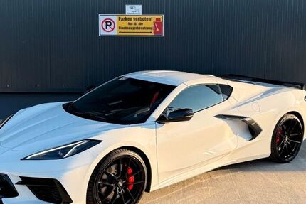 Corvette C8