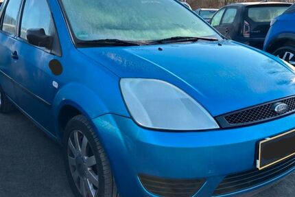 Ford Fiesta 145.000 km 2.880 &euro; Schwabach 91126