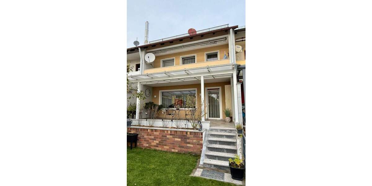 Reihenmittelhaus Feucht - 5 Zimmer, 133 m&sup2;, 495.000&euro; | Angebot:25684419