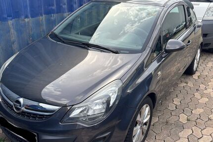 Opel Corsa 105.089 km 2.190 &euro; Nürnberg 90482