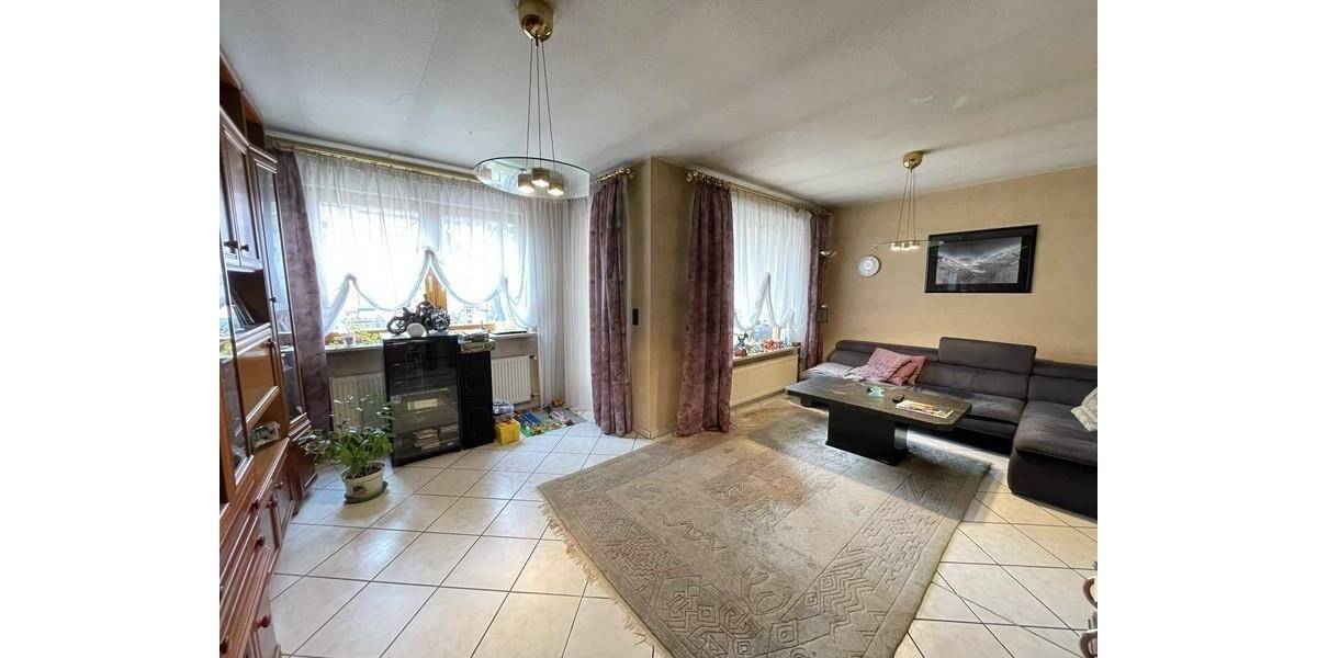 Ihr neues Zuhause? Reihenmittelhaus in Naturnähe auf einem Erbpacht-Grundstück in Fürth-Oberfürberg 5 zimmer