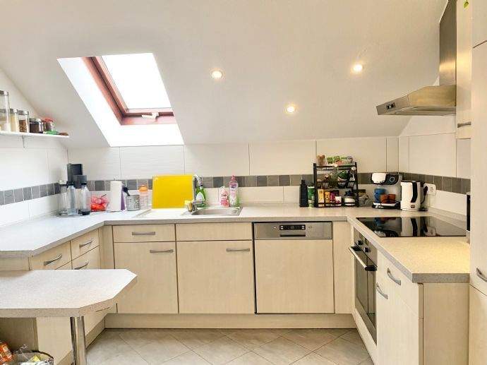 Etagenwohnung Fürth Weikershof - 3 Zimmer, 92 m&sup2;, 990&euro; | Angebot:26796666
