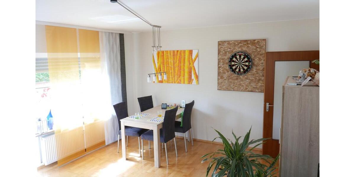 Etagenwohnung Fürth Bislohe - 3 Zimmer, 74 m&sup2;, 950&euro; | Angebot:25655381