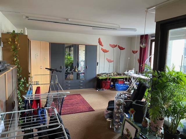 Großzügige, gut geschnittene 6-Zimmer-Wohnung 6 zimmer