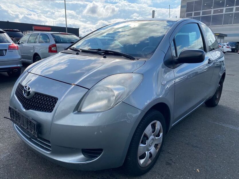 Yaris