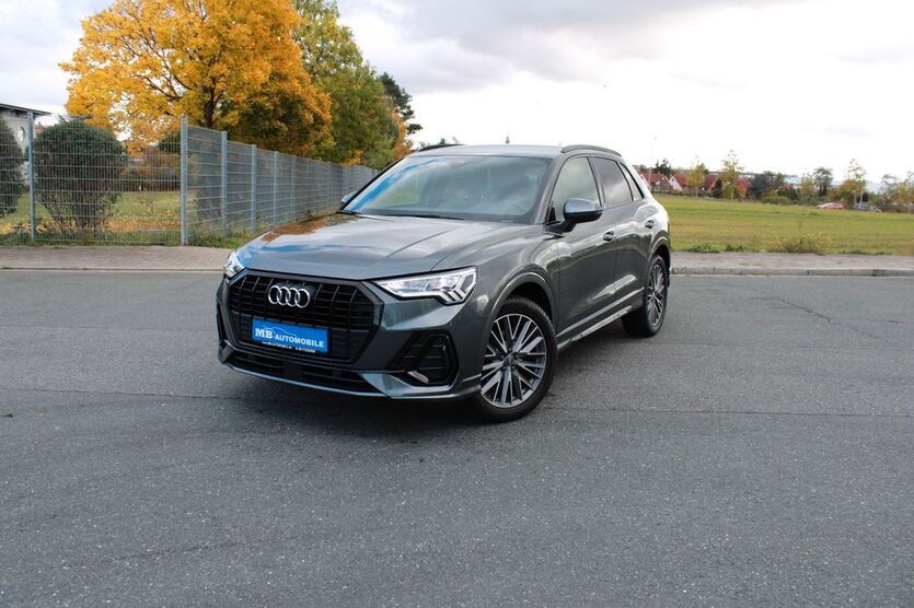 Audi Q3 121.450 km 22.950 € Fürth 90763