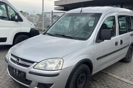 Opel Combo 360.552 km 850 &euro; Nürnberg 90439