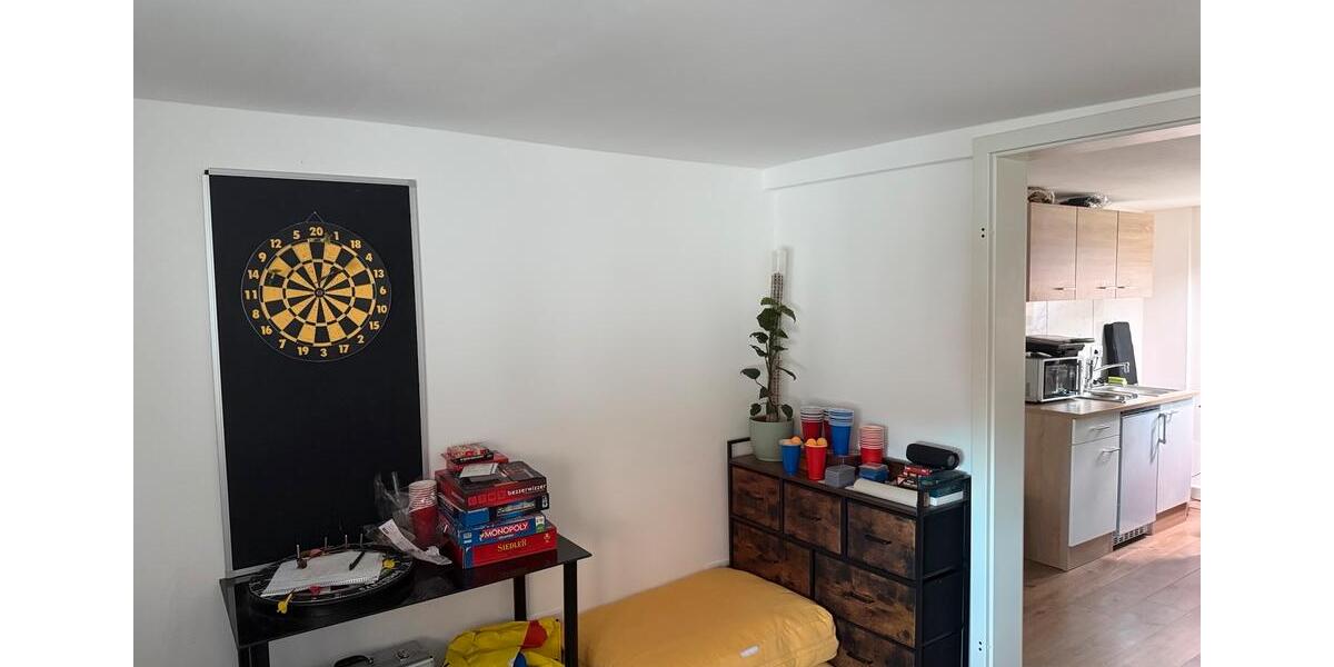 Einfamilienhaus Uttenreuth - 7 Zimmer, 181 m&sup2;, 1.999&euro; | Angebot:27614404