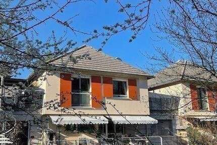 Haus Fürth Burgfarrnbach - 4 Zimmer, 149 m&sup2;, 649.000&euro; | Angebot:25678869