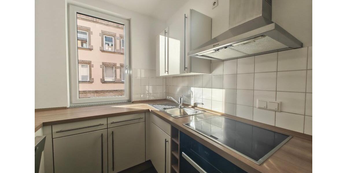 Nürnberg West - helle, freundliche 2-Zimmer Wohnung mit Aufzug und Balkon in Top-Lage 2 zimmer