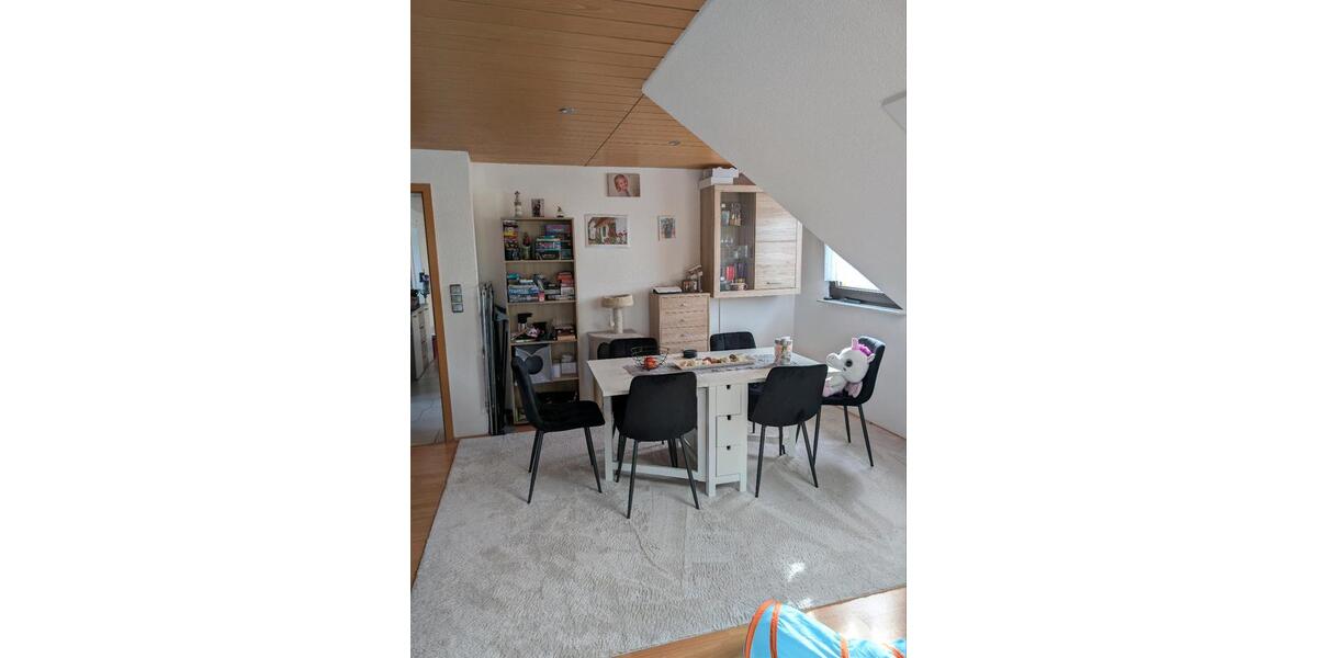 Dachgeschoßwohnung Forchheim - 2.5 Zimmer, 85 m&sup2;, 980&euro; | Angebot:27607668