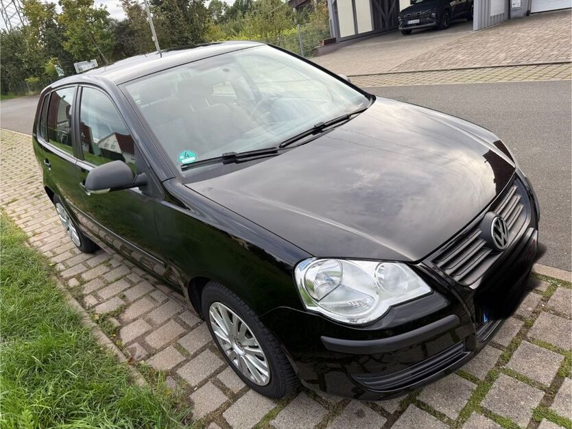 VW Polo 198.000 km 2.499 € Forchheim 91301