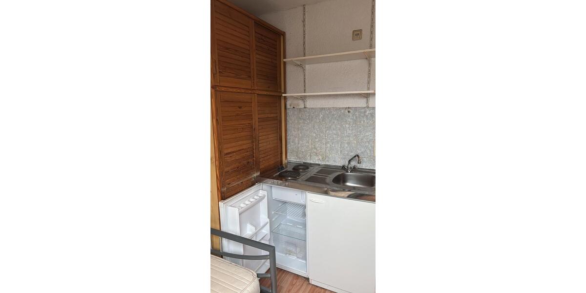 Dachgeschoßwohnung Nürnberg Gärten hinter der Veste - 1 Zimmer, 7 m&sup2;, 320&euro; | Angebot:26459651