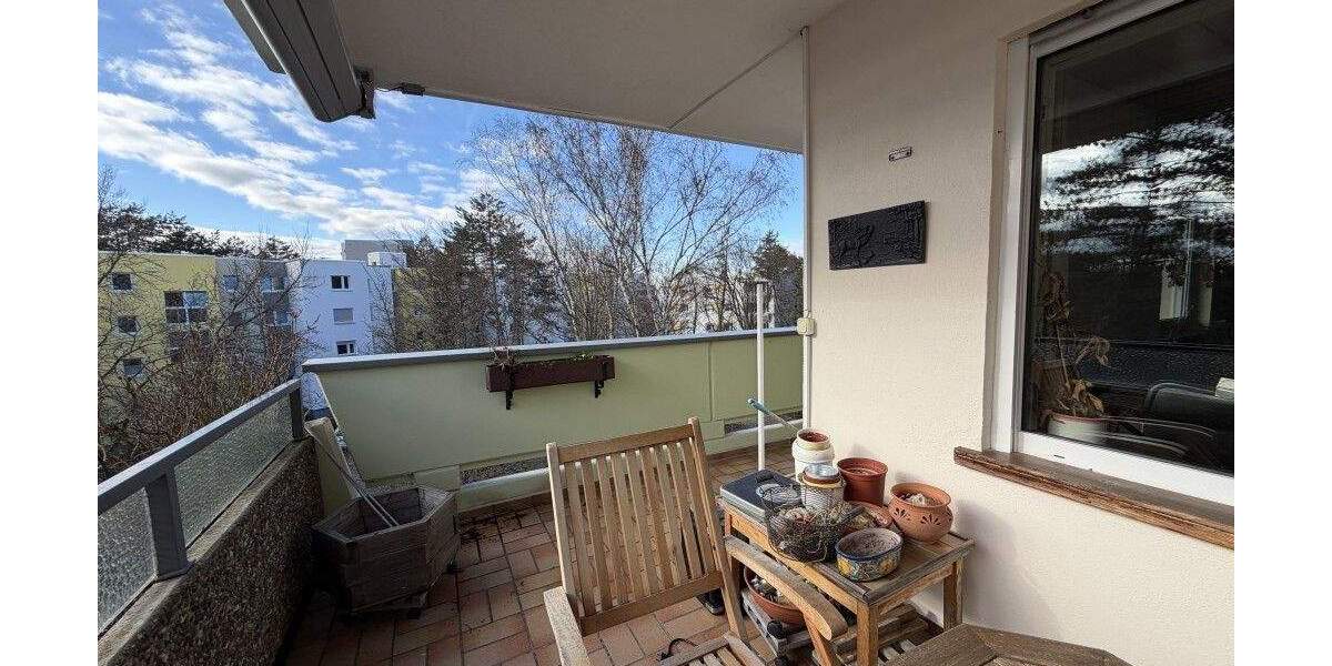 Etagenwohnung Erlangen Büchenbach - 3 Zimmer, 97 m&sup2;, 1.050&euro; | Angebot:25338151