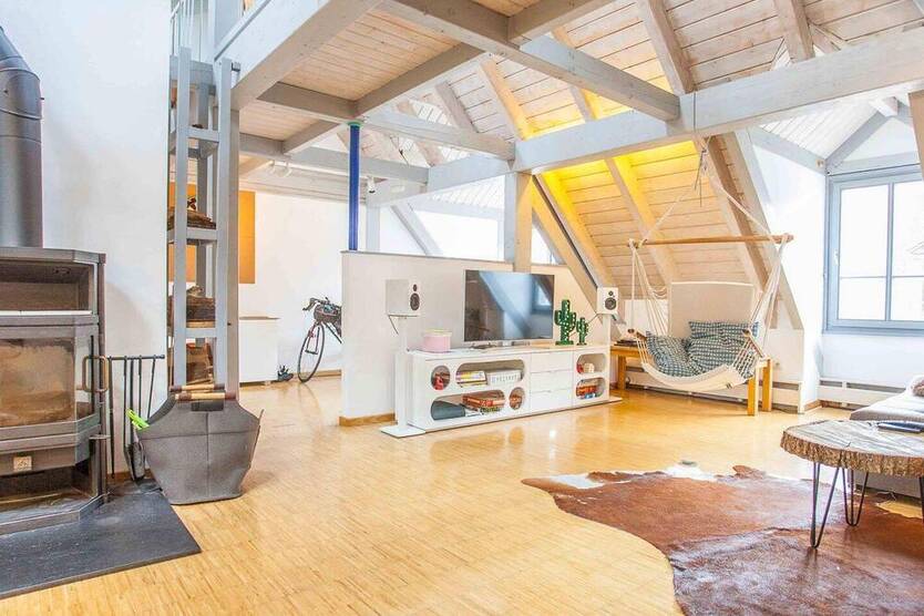 City meets Century - Großzügige MaisonetteWohnung im Herzen der Altstadt