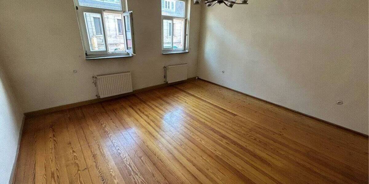 Mehrfamilienhaus, Wohnhaus Erlangen Innenstadt - 5 Zimmer, 93 m&sup2;, 598.000&euro; | Angebot:26920052