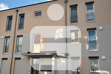 ruhig wohnen im Erdgeschoss - mit eigenem Garten! 2 zimmer