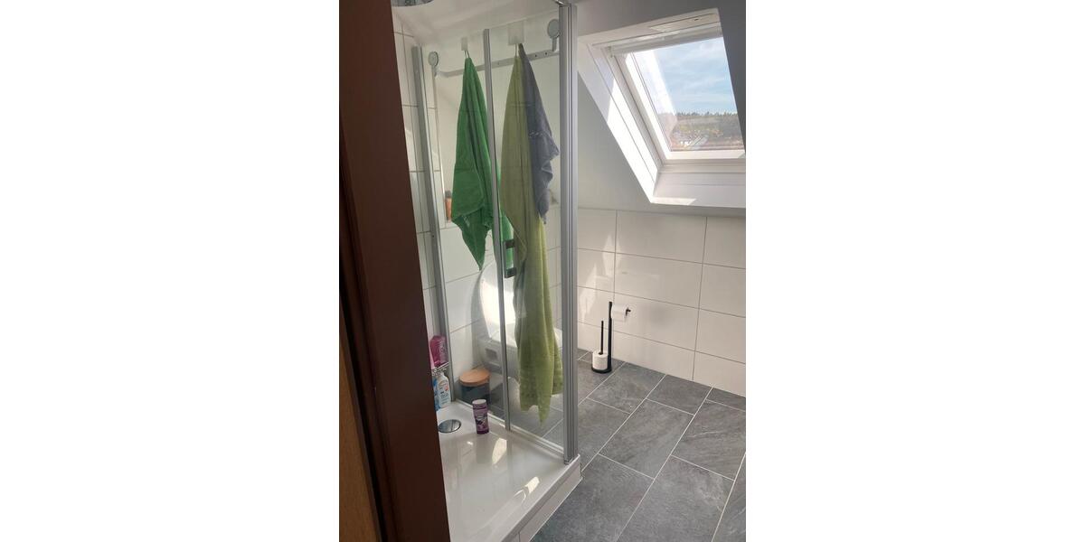 Dachgeschoßwohnung Nürnberg Katzwang - 2.5 Zimmer, 70 m&sup2;, 800&euro; | Angebot:26413748