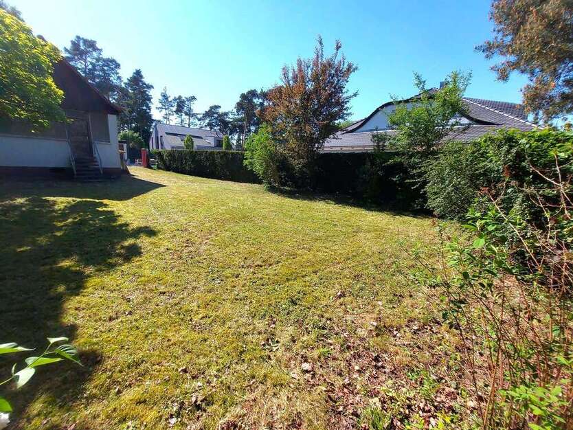 Grundstück zu verkaufen in Zirndorf 349.500 € 440 m²