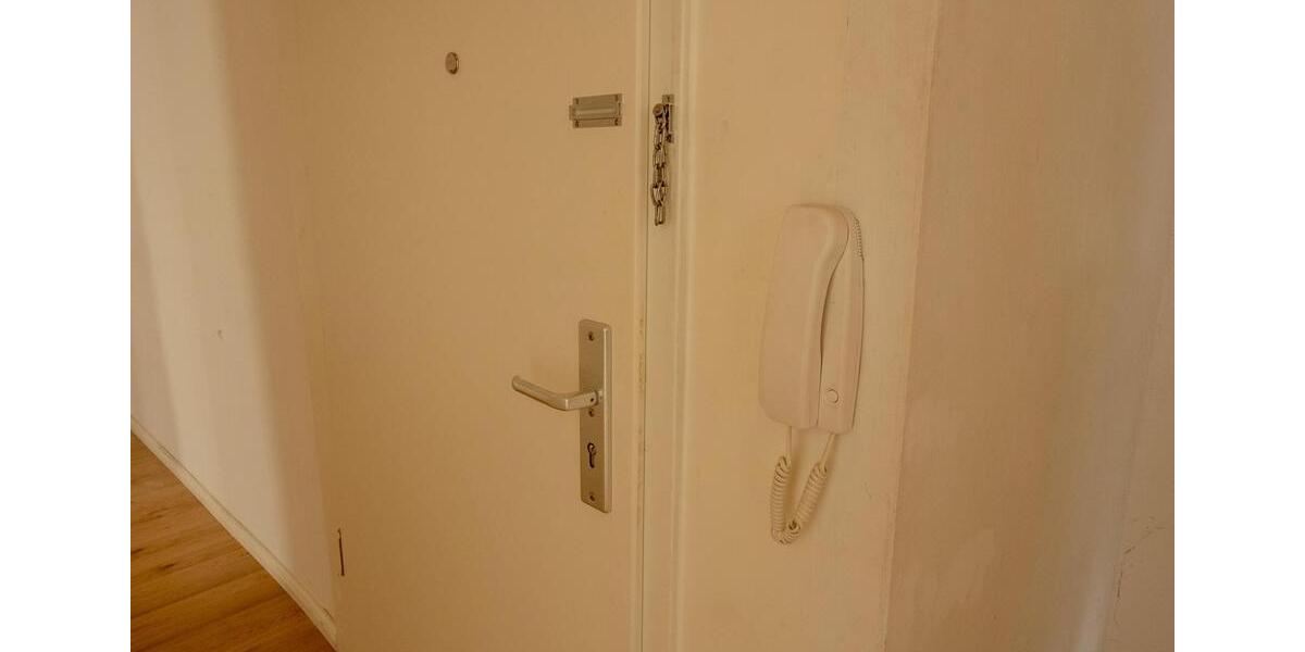 Etagenwohnung Nürnberg Sankt Leonhard - 4.5 Zimmer, 96 m&sup2;, 1.250&euro; | Angebot:26423264