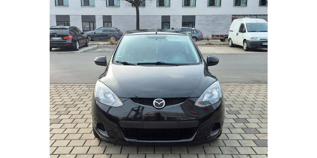 Mazda 2 260.000 km 2.999 &euro; Nürnberg 90429