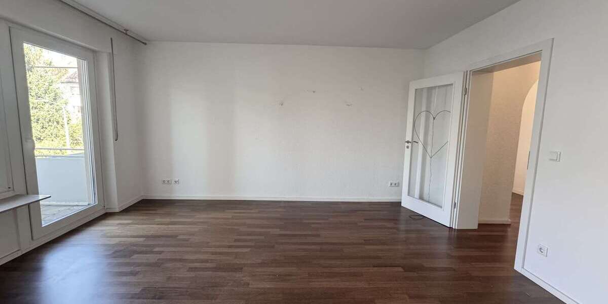 Etagenwohnung Nürnberg Herrnhütte - 3 Zimmer, 85 m&sup2;, 1.200&euro; | Angebot:27604504