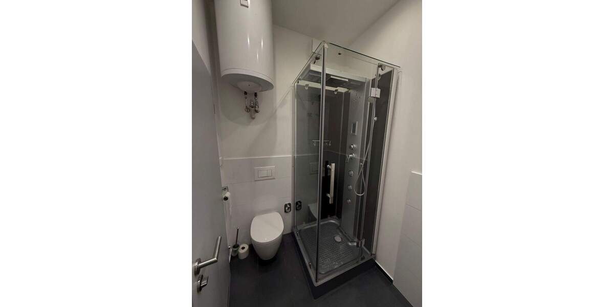 Terrassenwohnung Fürth Innenstadt - 2 Zimmer, 42 m&sup2;, 665&euro; | Angebot:25702332