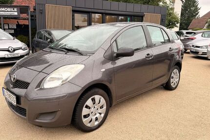 Toyota Yaris 154.000 km 4.899 € Oberasbach 90522