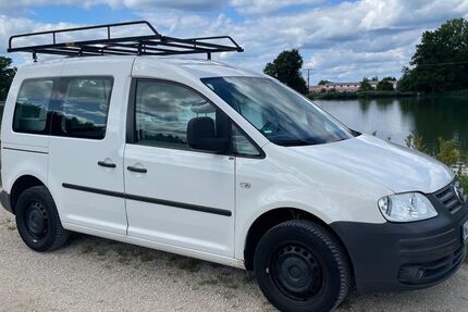 VW Caddy 322.000 km 1.100 &euro; Seligenporten 90602