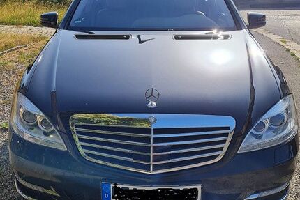 Mercedes-Benz S 500 156.500 km 22.500 € Markt Erlbach 91459