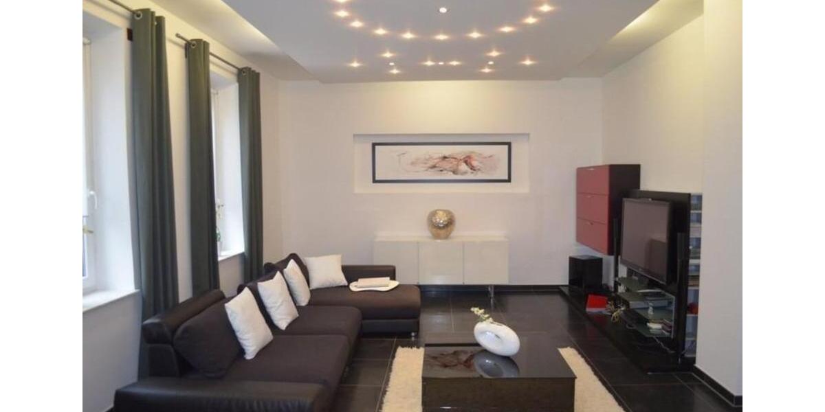 Zentrale moderne Wohnung in ruhiger Seitenstrasse 5 zimmer