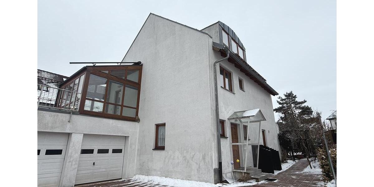 Großzügiges Einfamilienhaus mit Garten, Wintergarten und Sauna in ruhiger Lage 6 zimmer