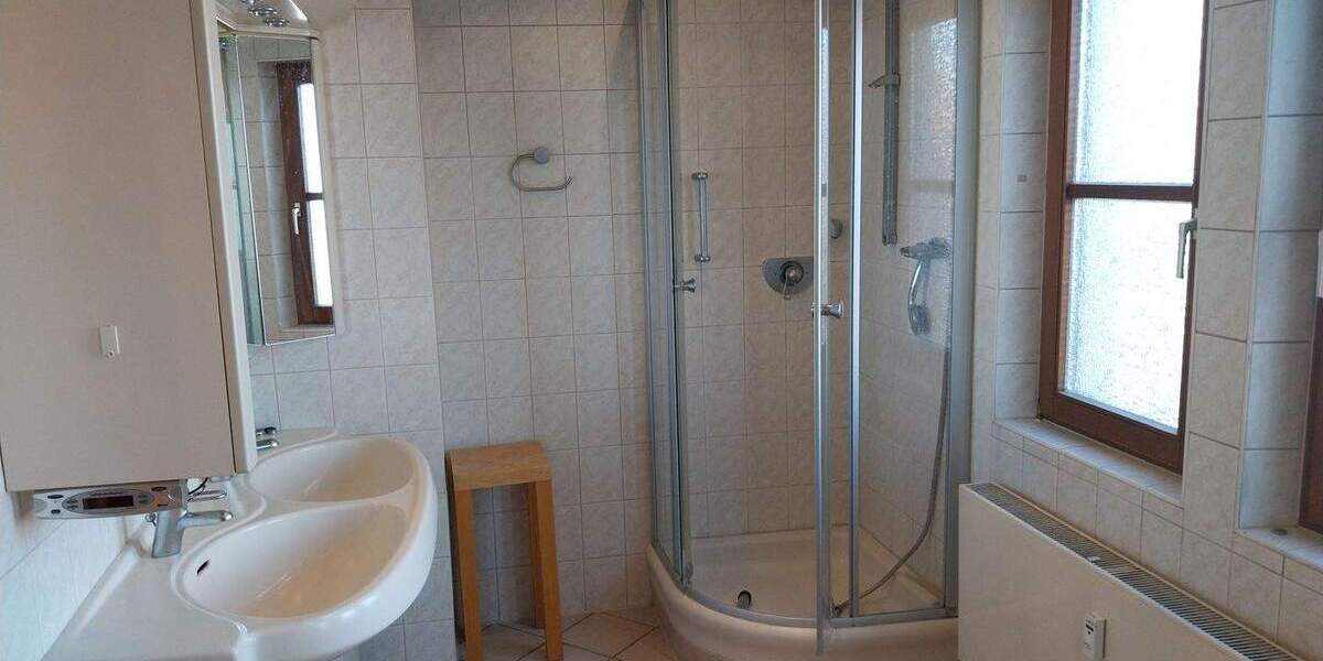 Charmante, helle 3 Zimmer Wohnung in Lauf 3 zimmer