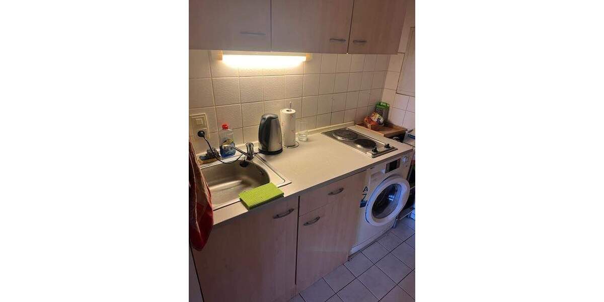 1-Zi-ETW mit Loggia in ruh. Lg. Nbg.-Katzwang 1 zimmer